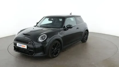 Gebraucht Mini Cooper S Resolute Edition 178 PS (130 kW) 2024 Schwarz Kleinwagen