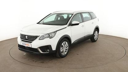 Gebraucht Peugeot 5008 Active 120 PS (88 kW) 2017 Weiß SUV