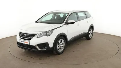 Gebraucht Peugeot 5008 Active 120 PS (88 kW) 2017 Weiß SUV