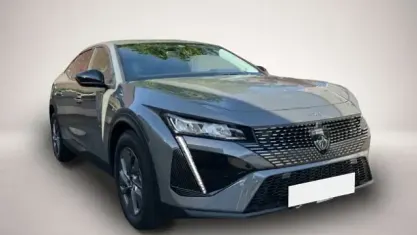 Neu Peugeot 408 Allure 145 PS (106 kW) 2025 Grau SUV