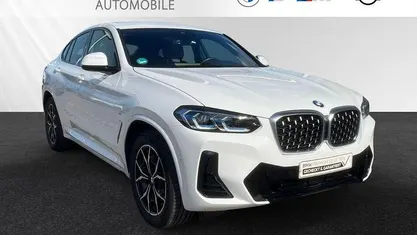 Gebraucht BMW X4 M Sport 190 PS (139 kW) 2024 Alpinweiss SUV