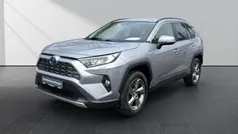 Silber Gebraucht 2019 Toyota RAV4 Hybrid Club SUV | 28.990 € (Fairer Preis)