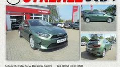 Experience green metallic Gebraucht 2024 Kia Ceed Vision Limousine | 22.950 € (Fairer Preis)