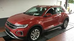 Rot Gebraucht 2023 VW T-Roc Style SUV | 23.710 € (Guter Preis)