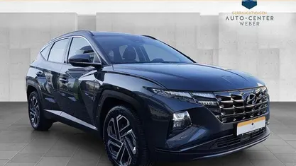 Dark knight (metallic) Gebraucht 2023 Hyundai Tucson Select SUV | 25.390 € (Fairer Preis)