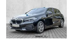 Schwarz Gebraucht 2022 BMW 118 Advantage Kleinwagen | 20.222 € (Fairer Preis)