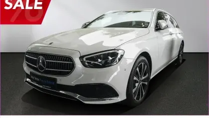 Gebraucht Mercedes E300 Avantgarde 306 PS (225 kW) 2022 Unilack polarweiß Kombi