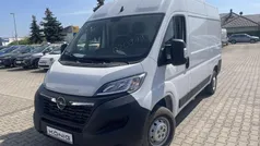 Weiß Gebraucht 2024 Opel Movano Van | 28.401 € (Guter Preis)
