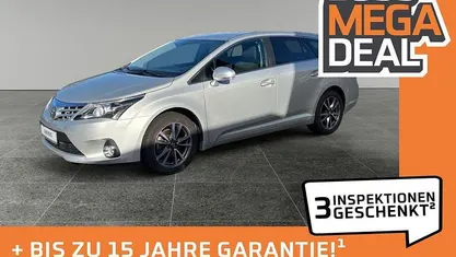 Silber Gebraucht 2013 Toyota Avensis Edition Kombi | 11.980 € (Teuer)