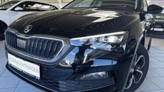 : schwarzmagic perleffekt Gebraucht 2020 Skoda Scala Drive Kleinwagen | 16.490 € (Fairer Preis)
