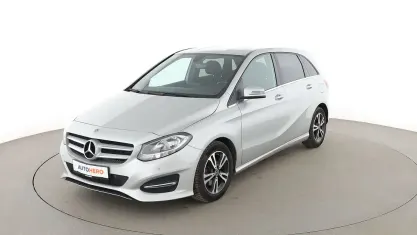 Gebraucht Mercedes B180 Style 122 PS (89 kW) 2018 Grau Kleinwagen