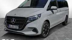Gebraucht 2025 Mercedes V300 Style Van / Kleinbus | 76.499 € (Teuer)