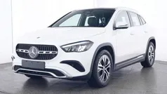 Polarweiß Gebraucht 2023 Mercedes GLA200 Progressive SUV | 39.900 € (Fairer Preis)