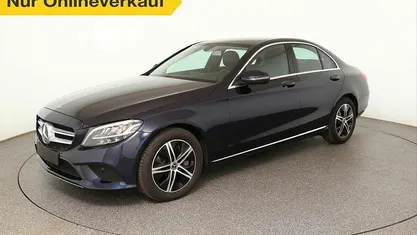 Gebraucht Mercedes C400 Avantgarde 333 PS (244 kW) 2019 Limousine