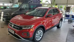 Kings red metallic Neu 2024 VW T-Roc Life SUV | 32.890 € (Fairer Preis)