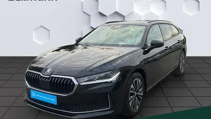 Schwarz Gebraucht 2024 Skoda Superb Kombi | 33.784 € (Superpreis)