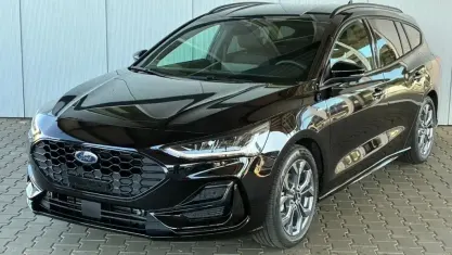 Neu Ford Focus ST-Line X 155 PS (114 kW) 2025 Schwarz Kombi
