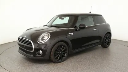 Gebraucht Mini Cooper 136 PS (100 kW) 2019 Midnight black Kleinwagen