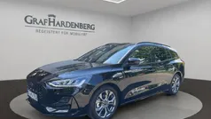 Obsidianschwarz metallic Gebraucht 2024 Ford Focus ST-Line X Kombi | 26.980 € (Fairer Preis)