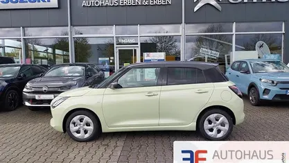 Grau Gebraucht 2025 Suzuki Swift Comfort Limousine | 20.990 € (Teuer)
