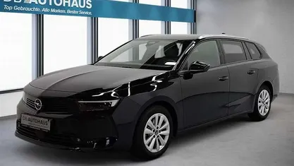 Schwarz Gebraucht 2023 Opel Astra Business Elegance Kombi | 20.650 € (Fairer Preis)