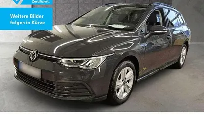 Gebraucht VW Golf VIII Life 150 PS (110 kW) 2022 Kombi