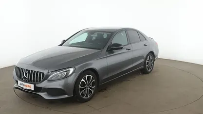 Gebraucht Mercedes C300 Avantgarde 245 PS (180 kW) 2018 Grau Limousine