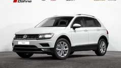 Weiss / pure white Gebraucht 2020 VW Tiguan Highline SUV | 31.880 € (Fairer Preis)