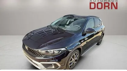 Gebraucht Fiat Tipo Cross 131 PS (96 kW) 2024 Cinema schwarz Limousine