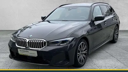 Dravitgrau Gebraucht 2022 BMW 320 M Sport Kombi | 35.490 € (Fairer Preis)