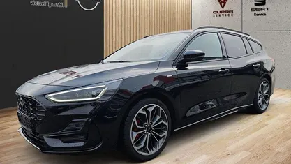 Gebraucht Ford Focus ST-Line X 155 PS (114 kW) 2025 Schwarz Kombi