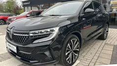 Black pearlschwarz metallic (schwarz) (schwarz) Gebraucht 2023 Renault Austral Iconic SUV | 35.990 € (Fairer Preis)