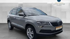 Steelgrau Gebraucht 2022 Skoda Karoq Style SUV | 29.289 € (Fairer Preis)