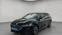 Schwarz Gebraucht 2023 Ford Focus Titanium Kombi | 17.890 € (Superpreis)