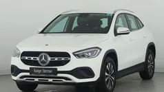 Unilack polarweiss Gebraucht 2022 Mercedes GLA180 SUV | 32.850 € (Fairer Preis)
