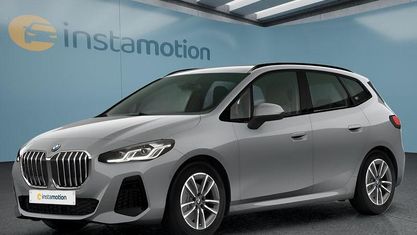 Neu BMW 218 Active Tourer 136 PS (100 kW) 2025 Grau Van / Kleinbus