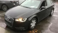 Schwarz Gebraucht 2015 Audi A3 Ambition Limousine | 12.912 € (Fairer Preis)