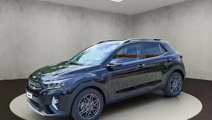 Gebraucht Kia Stonic 101 PS (74 kW) 2025 SUV