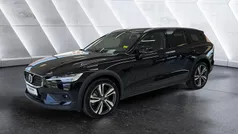 Gebraucht 2024 Volvo V60 CC Ultimate Kombi | 45.770 € (Superpreis)