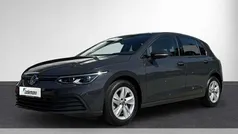 Gebraucht 2022 VW Golf VIII Life Limousine | 19.829 € (Fairer Preis)