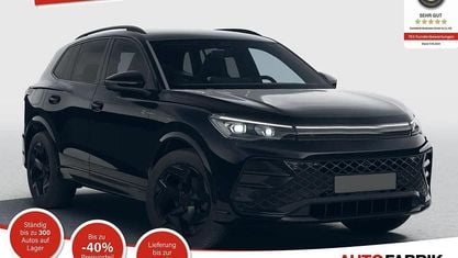 Nowe VW Tiguan R-line 150 KM (110 kW) 2026 Czarny SUV