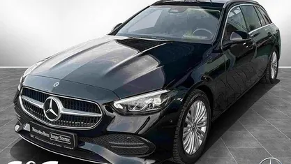 Unilack schwarz Gebraucht 2023 Mercedes C220 Avantgarde Kombi | 34.777 € (Fairer Preis)