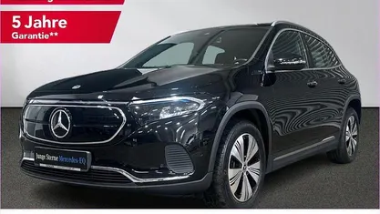 Gebraucht Mercedes EQA250 Progressive 139 kW (190 PS) 2022 Unilack nachtschwarz SUV