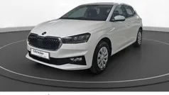 Weiß Neu 2025 Skoda Fabia Essence Limousine | 19.344 € (Fairer Preis)