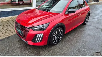 Rot Gebraucht 2024 Peugeot 208 GTi Kleinwagen | 18.470 € (Fairer Preis)