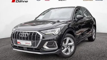 Gebraucht Audi Q3 Ambiente 150 PS (110 kW) 2022 Mythosschwarz metallic SUV