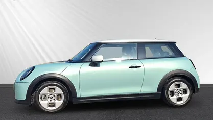 Gebraucht Mini Cooper 156 PS (114 kW) 2024 Kleinwagen