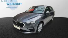 Graphitegrau metallic Neu 2024 Skoda Scala Selection Kleinwagen | 25.890 € (Guter Preis)