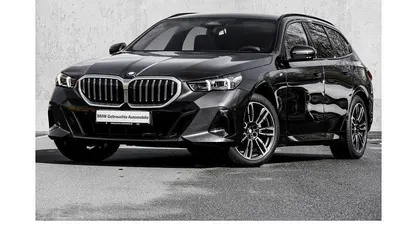 Gebraucht BMW 520 M Sport 190 PS (139 kW) 2025 Grau Kombi