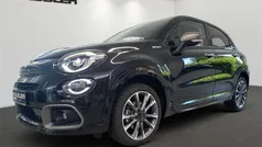 Cinema schwarz Gebraucht 2024 Fiat 500X Dolcevita SUV | 22.300 € (Fairer Preis)